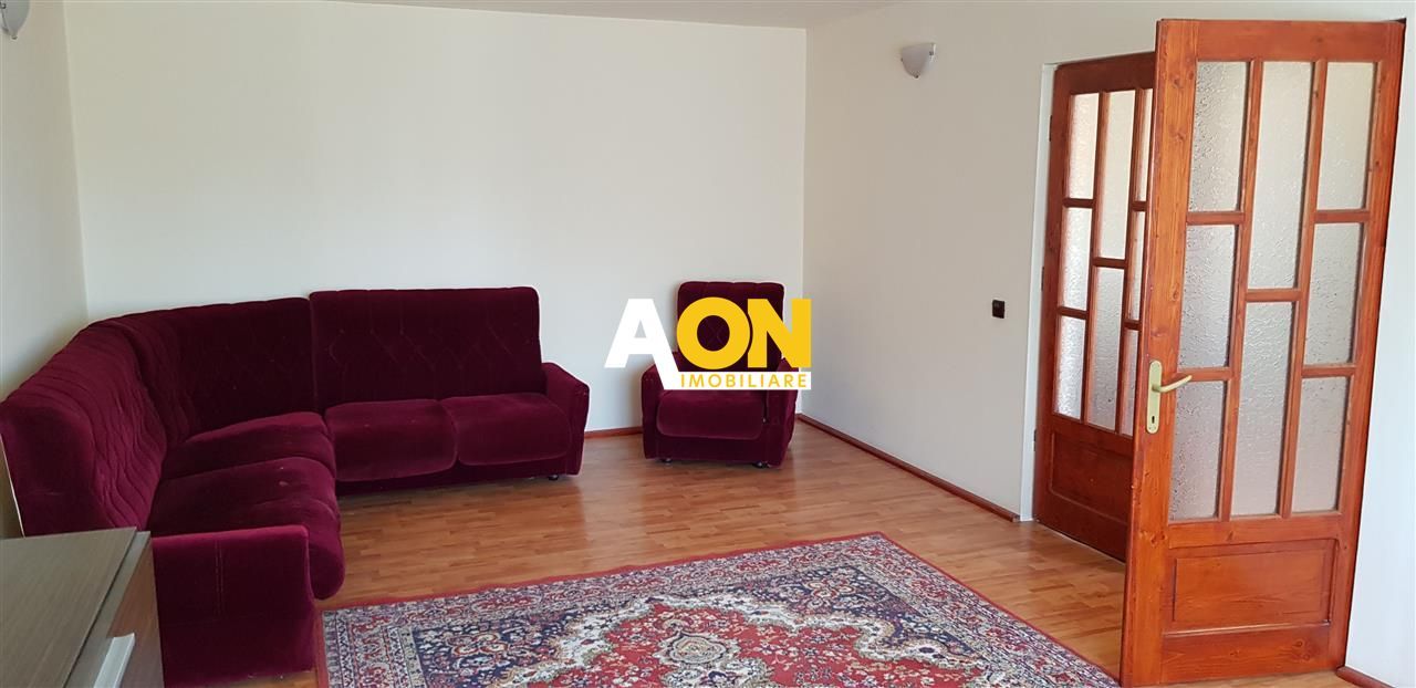 Casă de închiriat, 3 camere, cu terasă și garaj, Partoș - Poză 7