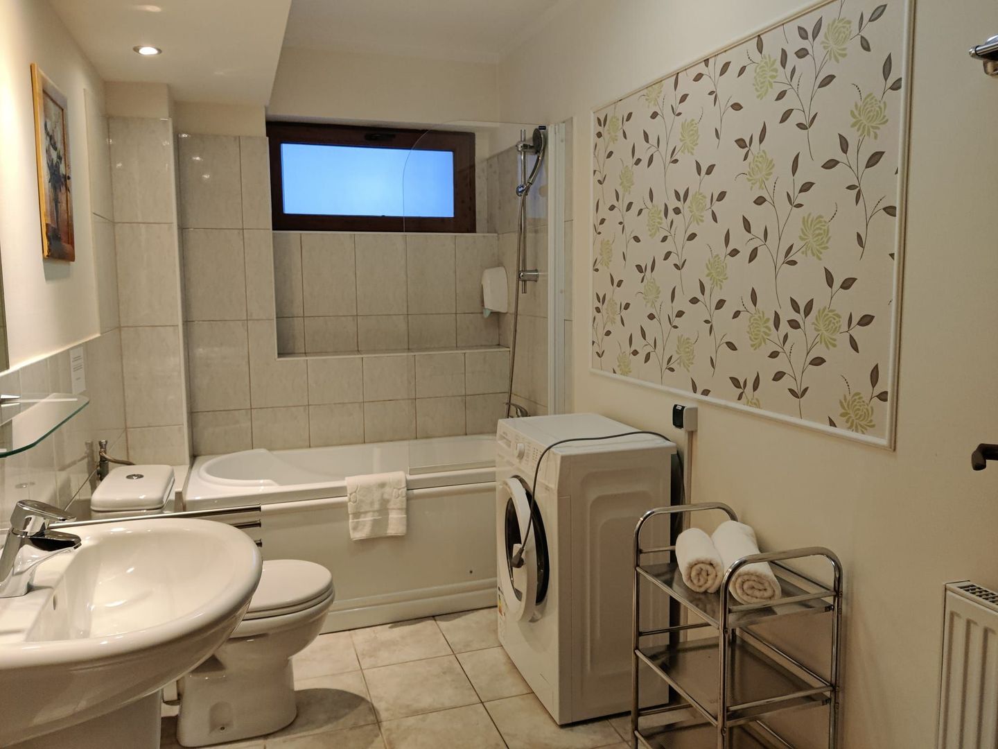 Apartament 1CAM 40 MP,  Buna Ziua, Str Trifoiului, parcare - Poză 3