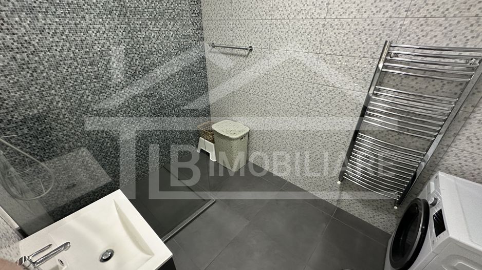Apartament cu 2 camere, 52mp , terasa 25mp , Zona Centrala - Poză 10