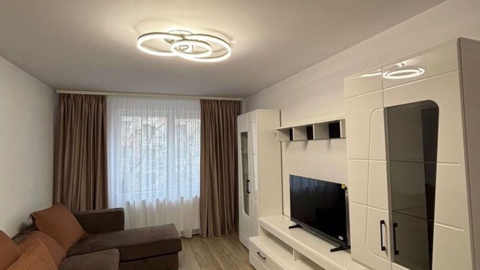 AP. 2 CAMERE TITAN, PRIMA INCHIRIERE, RENOVAT, MOBILAT/UTILAT MODERN - Poză 2