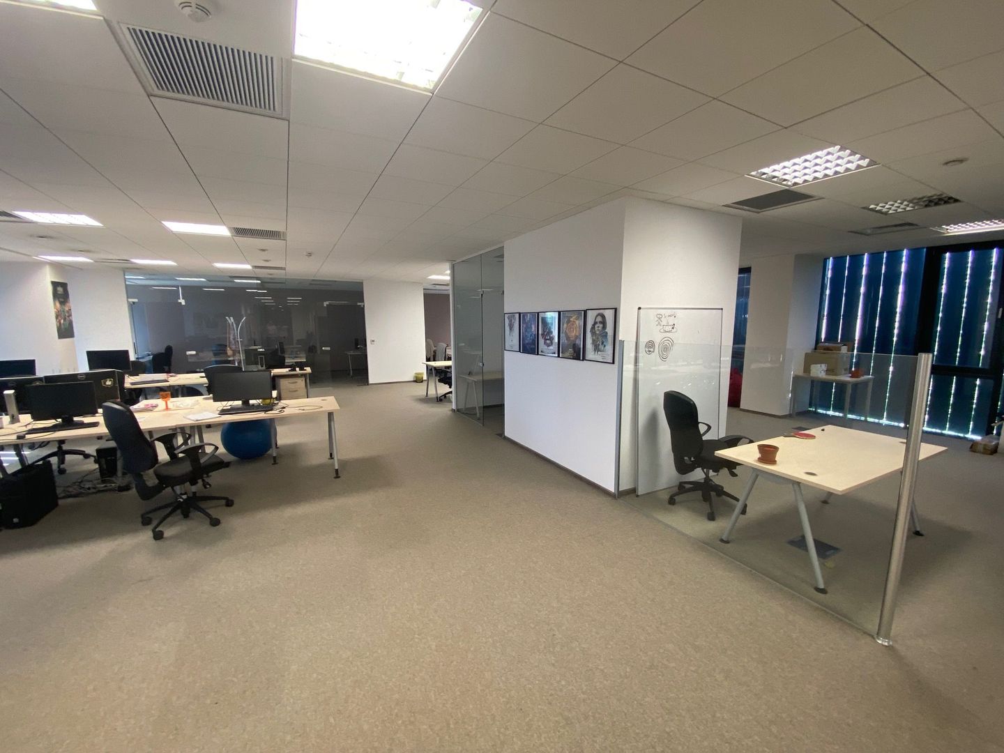 Spațiu de birouri de 375 mp - Poză 3