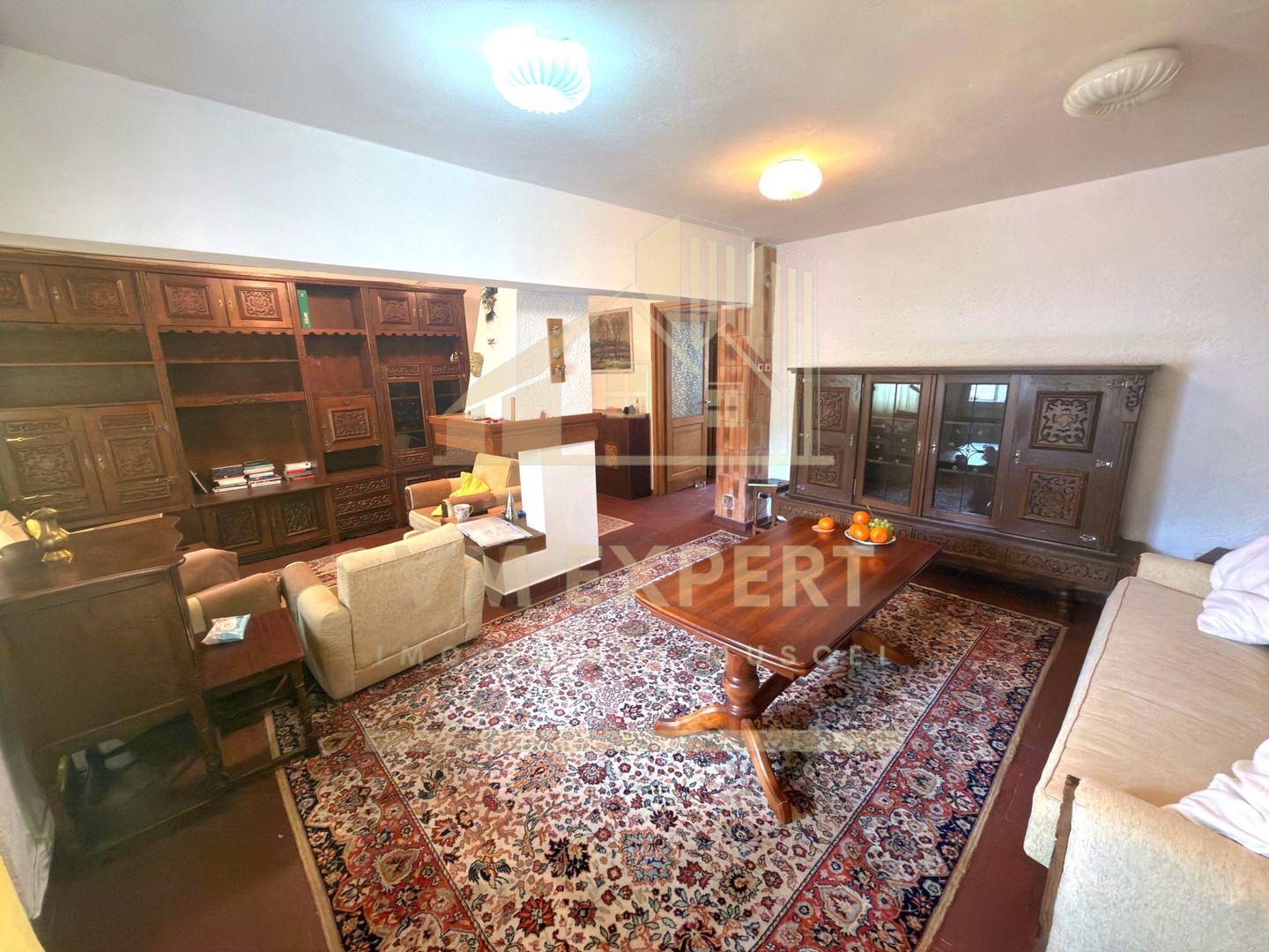 APARTAMENT 4 CAMERE ETAJ 3 CENTRU PRIMĂRIE CAMPULUNG - Poză 1