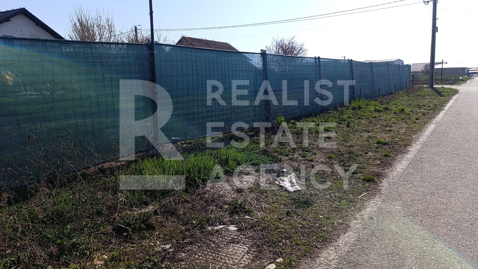 Teren generos 1044 mp aproape de Timișoara – ideal pentru investiție! - Poză 4