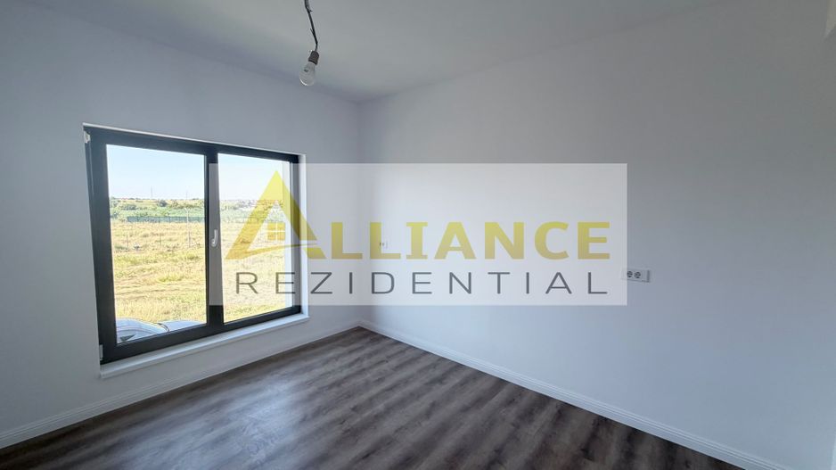 Casa Individuala 4 camere - 3 bai - 335mp teren - Poză 4