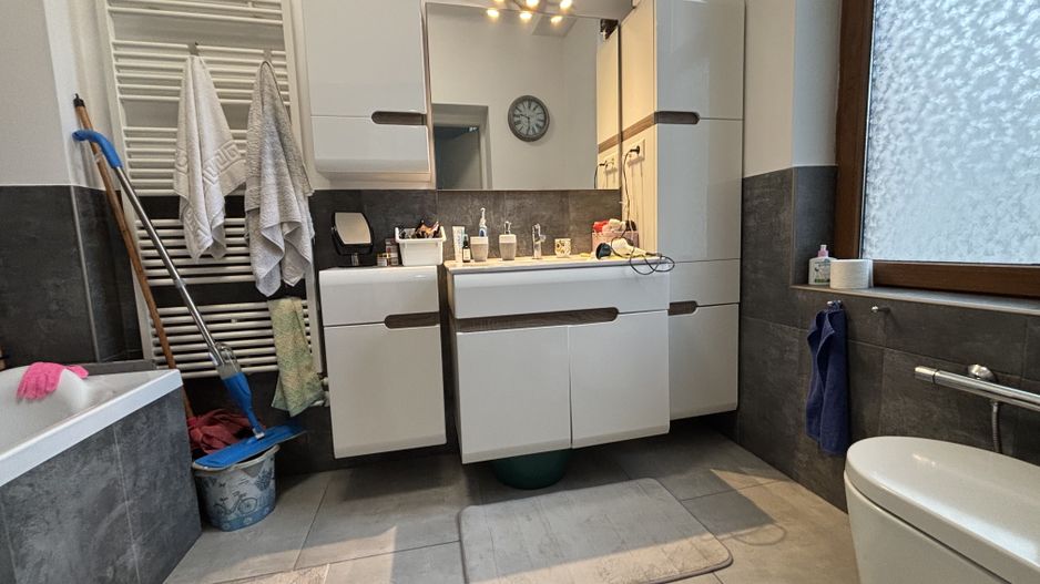 Apartament 3 camere la curte - Poză 12