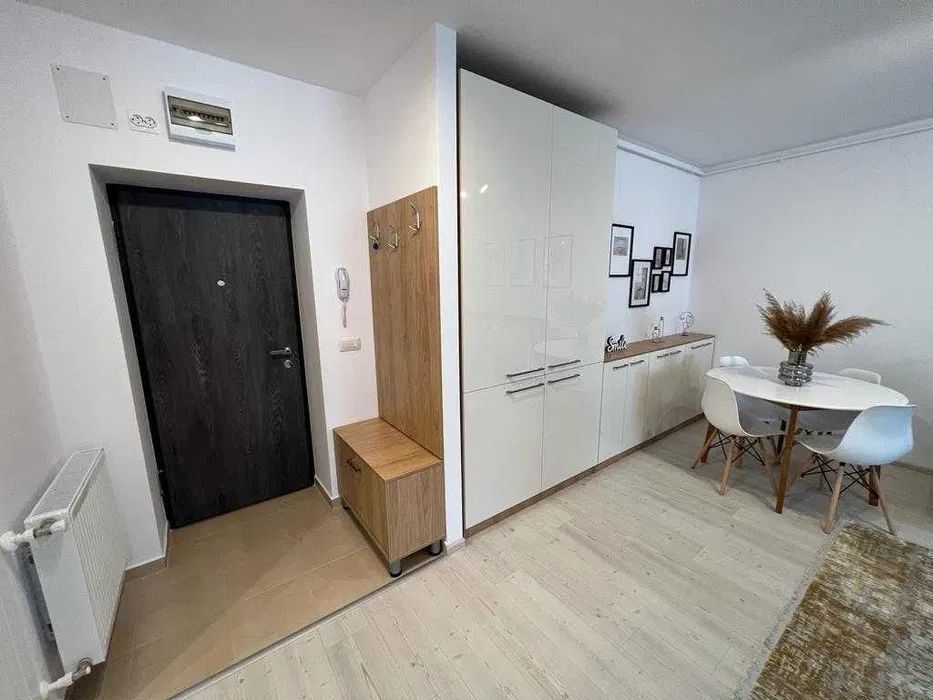 Apartament 2 camere cu centrală proprie și parcare - Poză 5