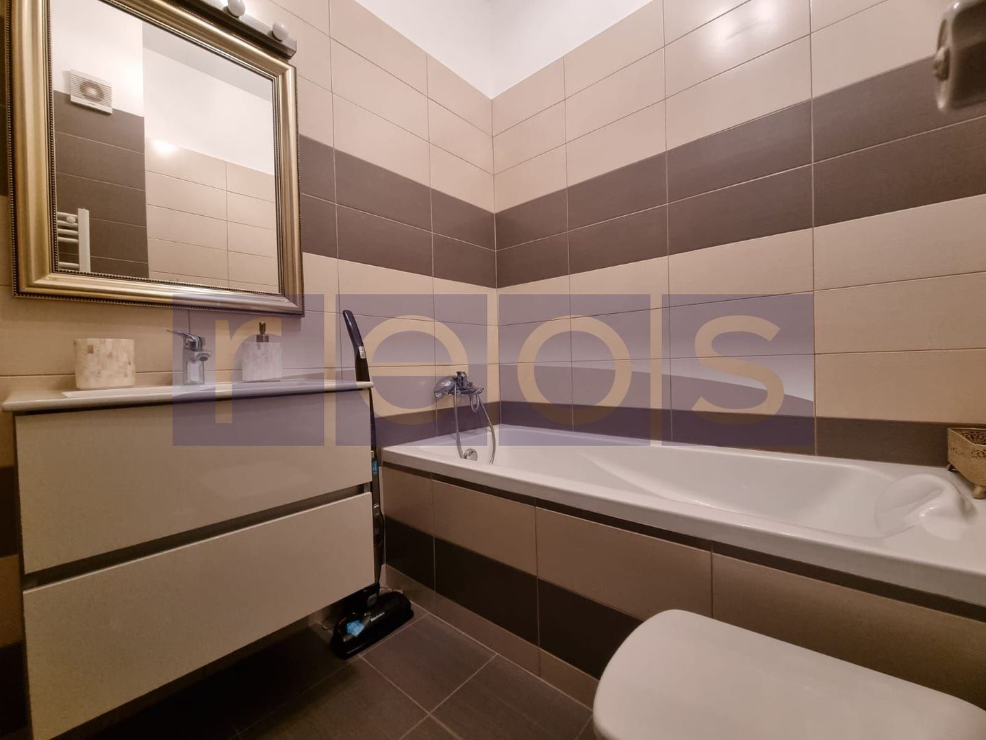 INCHIRIERE 2 CAMERE | DECOMANDAT | ZONA - NERVA TRAIAN - Poză 20