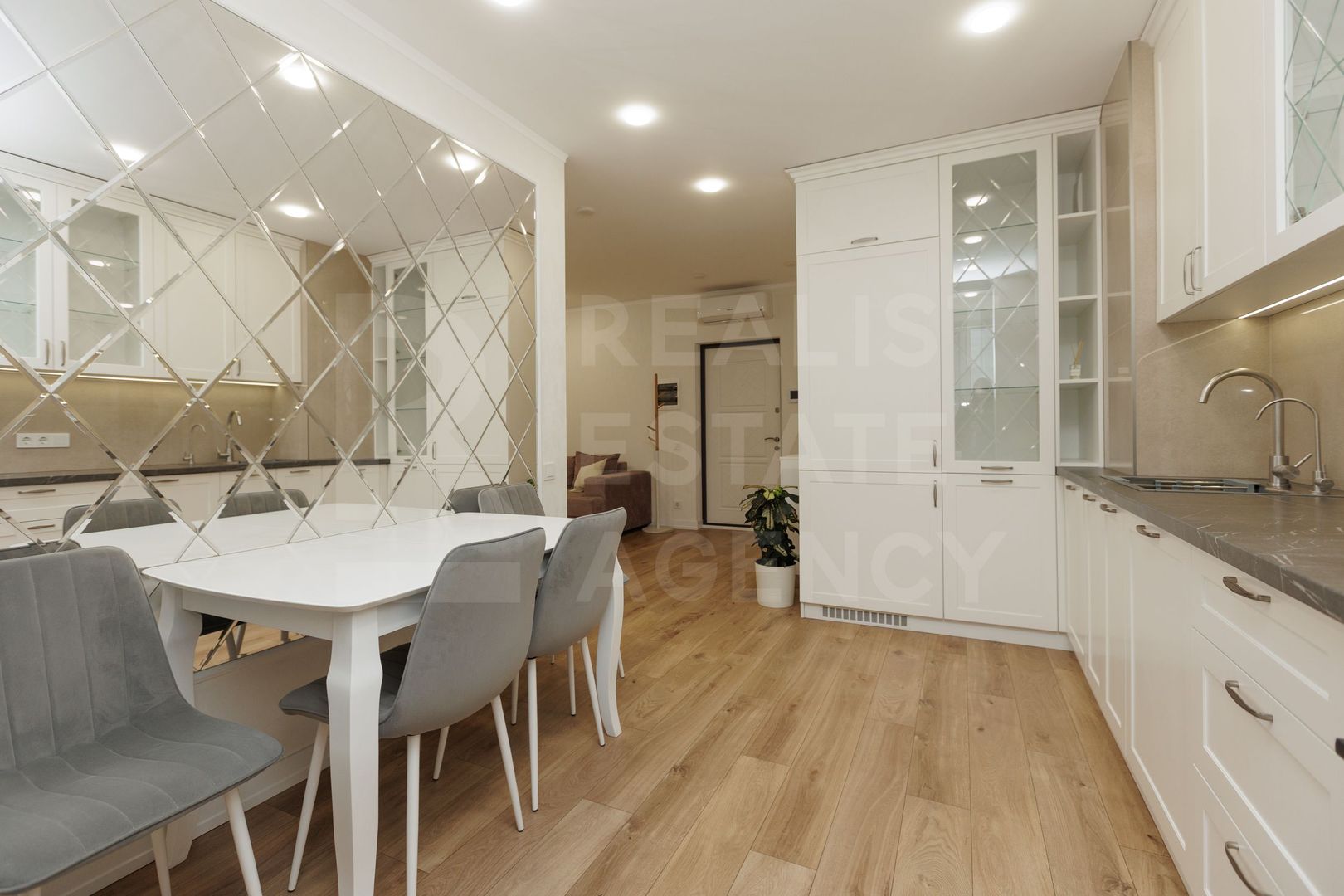 Vânzare, apartament, 2 camere, str. Ioana Radu, Buiucani - Poză 6