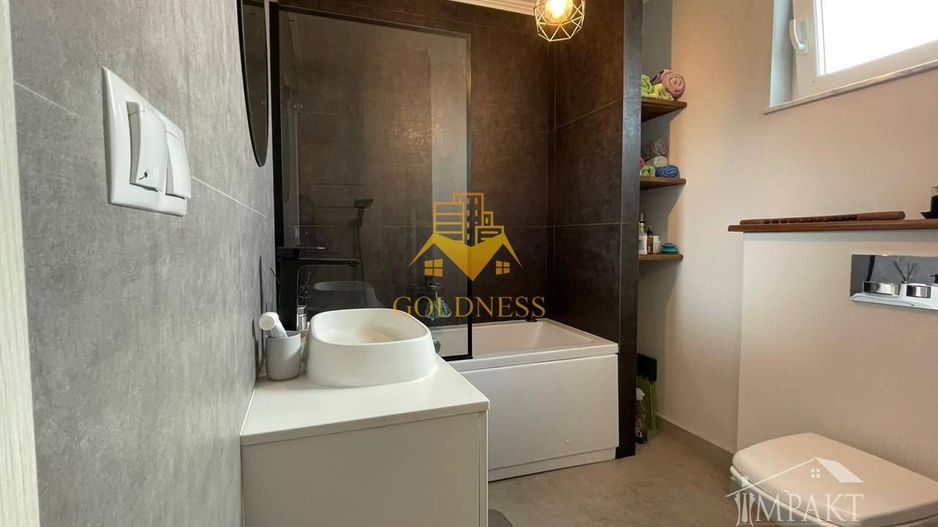 Casa individuala, 4 camere, parcare, 120mp,300mp teren,cartier Voronet - Poză 8