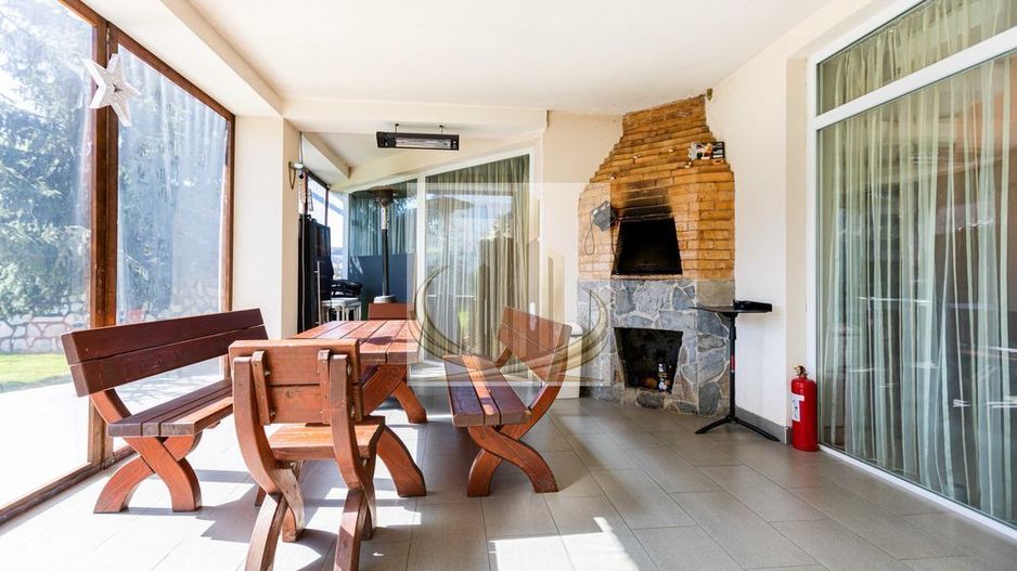 Vila Luxury în Dumbrăvița – Exclusivitate lângă pădure 980E/mp - Poză 7