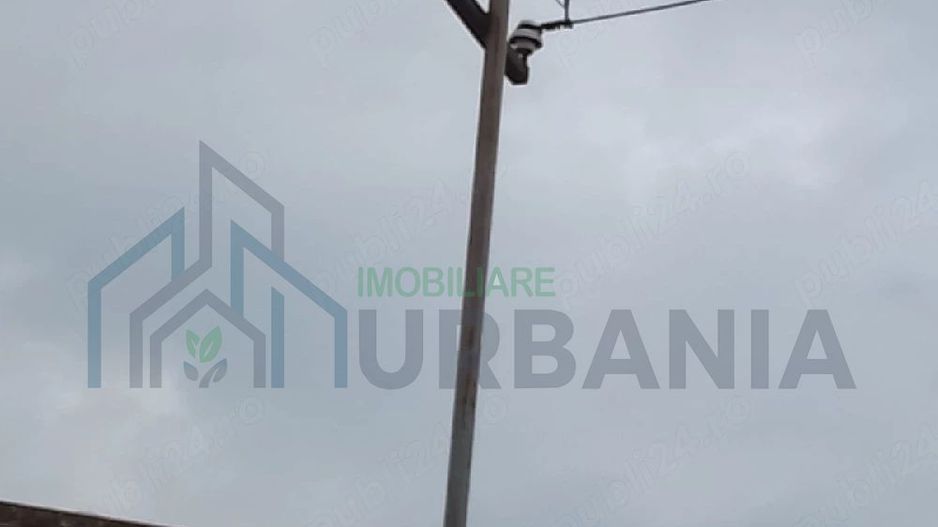 Teren intravilan intabulat cu casă bătrânească, Erbiceni, Iași - Poză 1