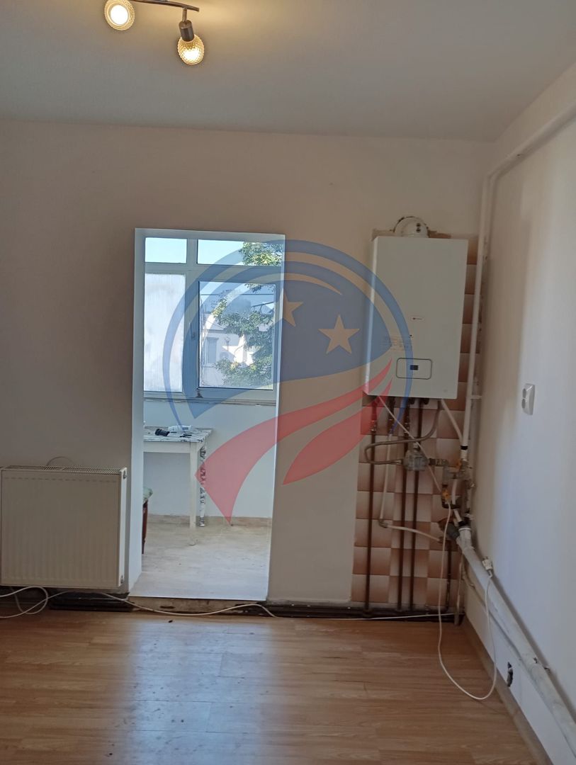 APARTAMENT 2 CAMERE DECOMANDATE - ZONA GARII - Poză 5