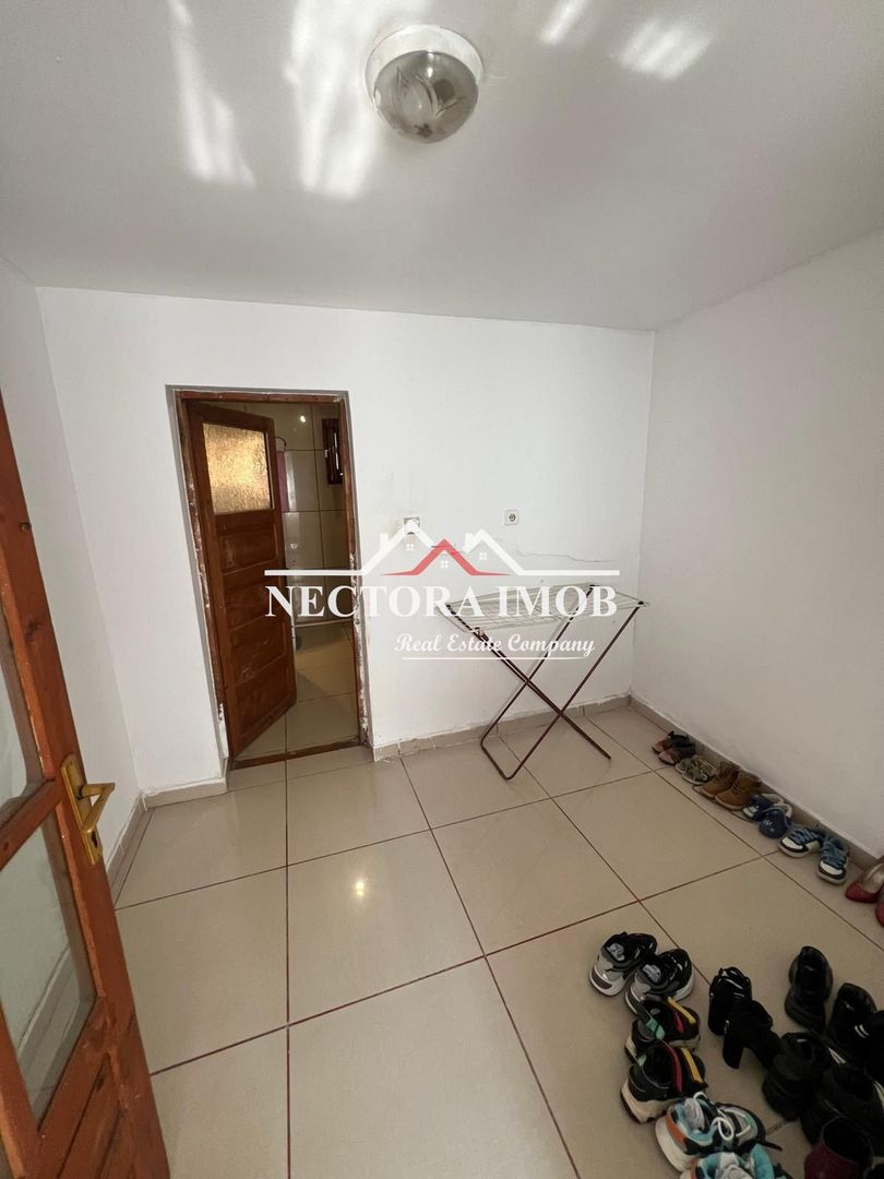 NECTORA IMOB-Casa 5 camere, 2 bai, 2 terase, 180 mp, Episcopia,Utilata - Poză 5