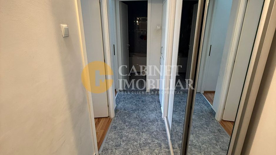 3 Camere Decomandat - Etaj 2  - Zona Galata/ Biserica Galbena - Poză 6