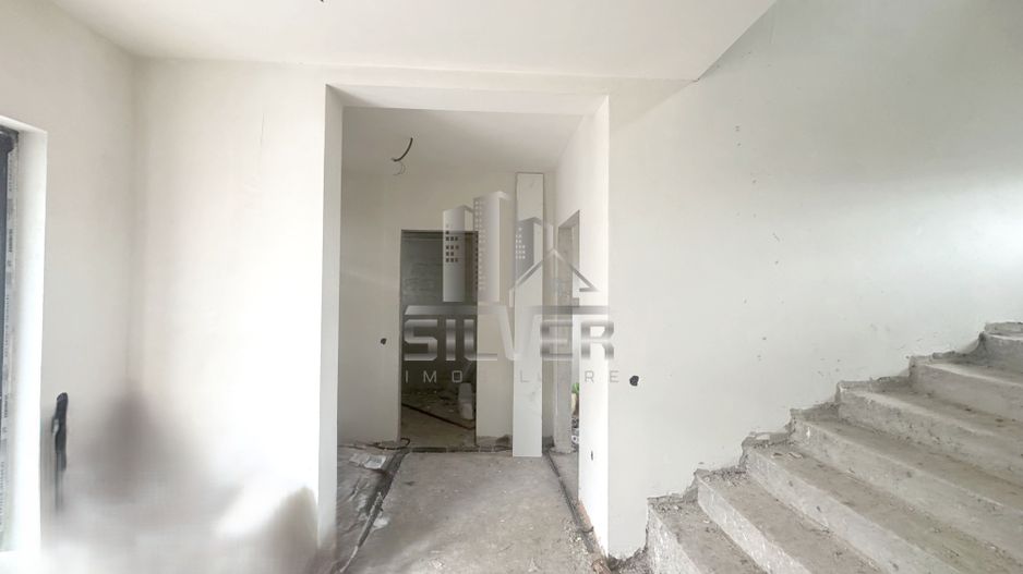 Casa tip triplex in zona Terra. - Poză 16
