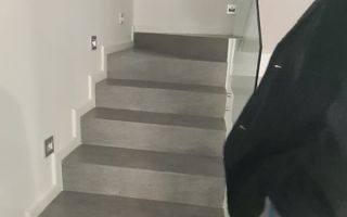 Casă superbă, modernă și complet mobilată - Poză 13
