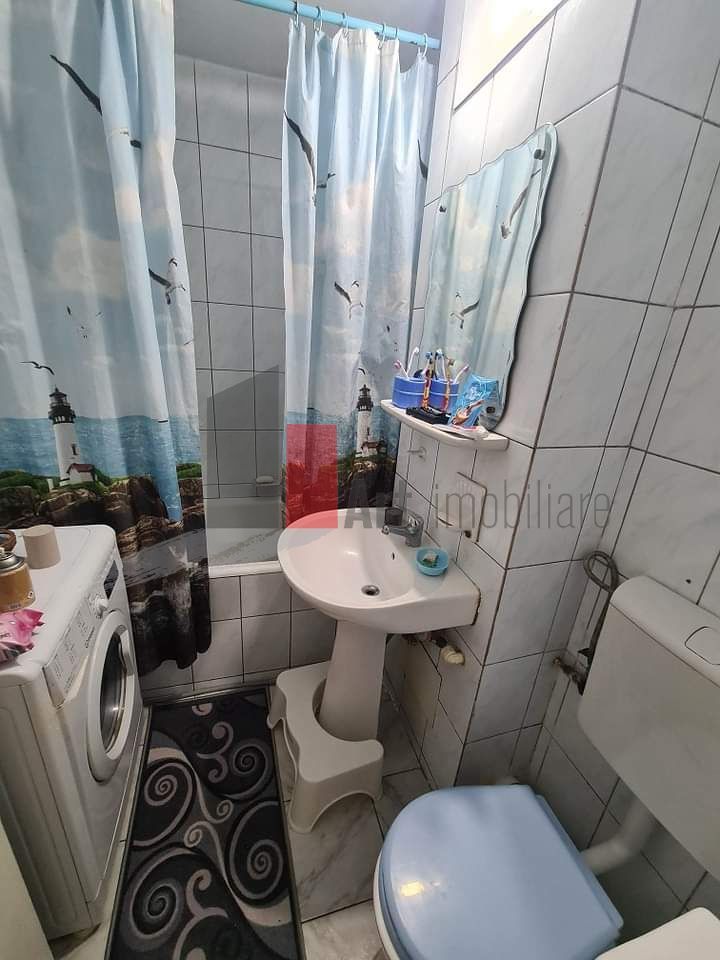 Apartament Decomandat 3 Camere în Berceni, Șos. Giurgiului - Poză 7