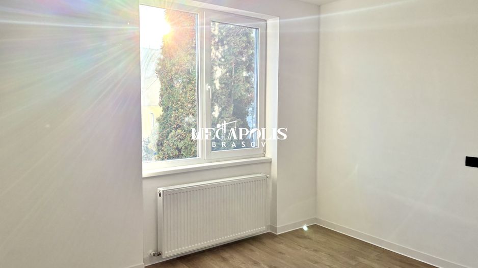 3 Camere / Tractorul / Renovat / Credit - Poză 13