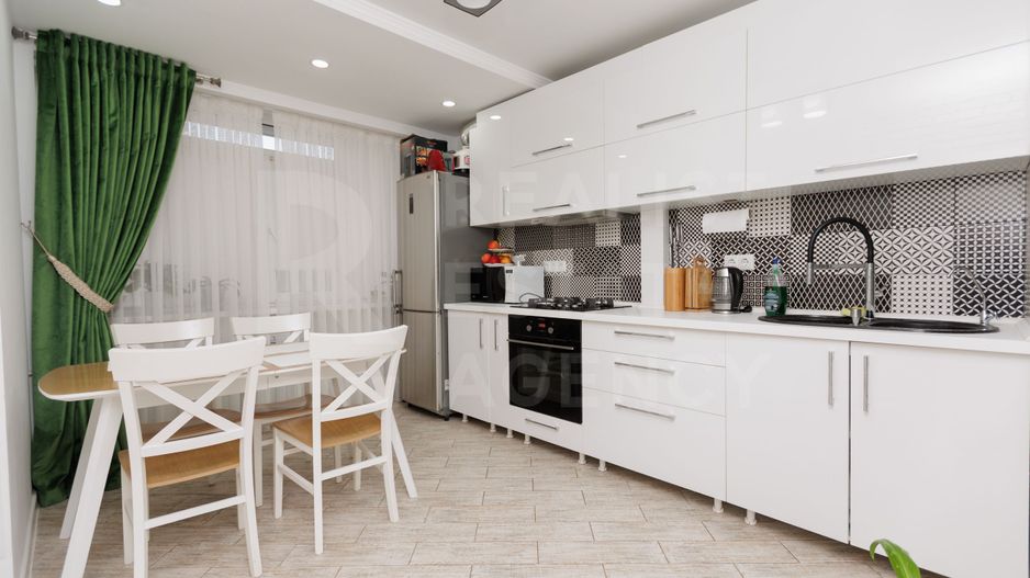 Vânzare, apartament, 3 camere, bul. Cuză-Vodă, Botanica - Poză 1