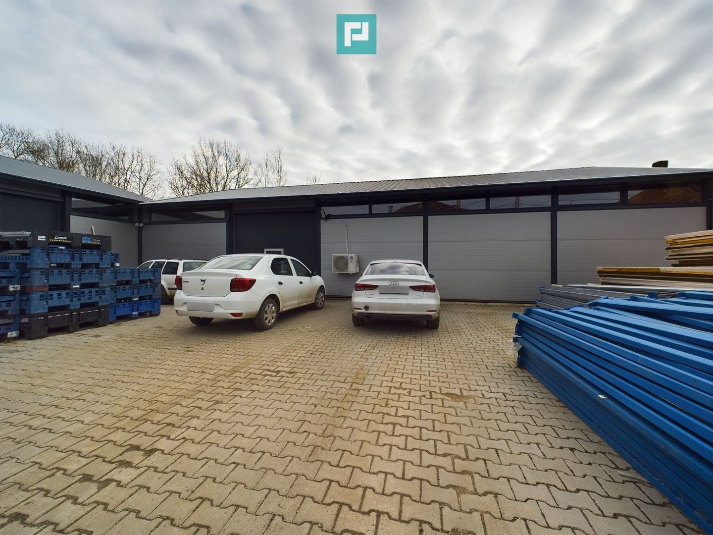 Hală de producție cu spații de birouri - Poză 9