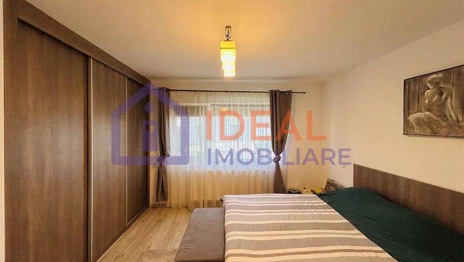 Triplex cu 5 camere complet mobilat si utilat, in SELIMBAR - Poză 13