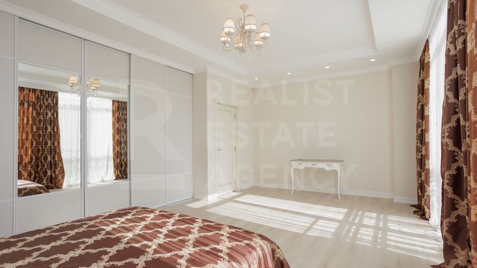 Chirie, apartament, 3 camere, Strada Bernardazzi, Centru - Poză 3