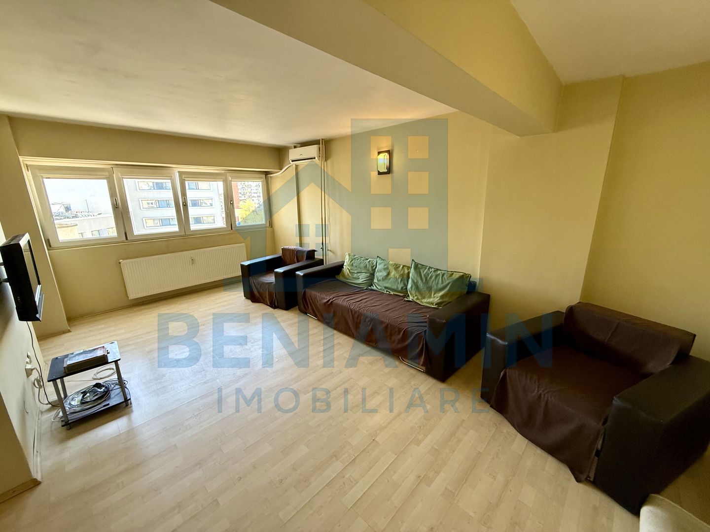 3 Decomandate-2Bai-Ultracentral-Ramada-77mp-Bloc 1982-Disponibil - Poză 2