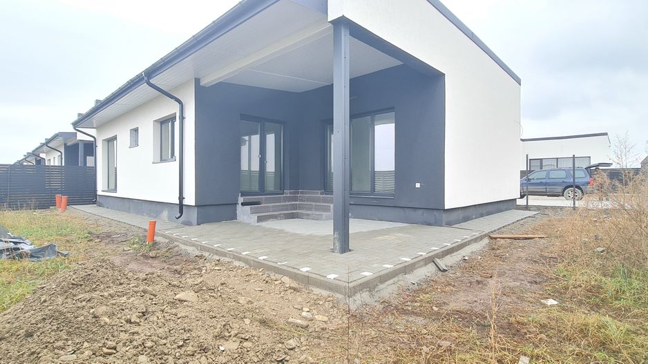 Casa 4 camere un nivel finalizata intabulata cartier Izvor Tarlungeni - Poză 9