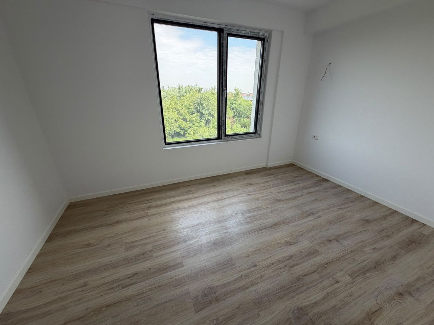 AP. 3 CAMERE - MUTARE IMEDIATA, LOC PARCARE, BOXA SUBSOL, COMIS 0% - Poză 4
