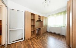 Triaj-Apartament 2 camere 55mp - Poză 3