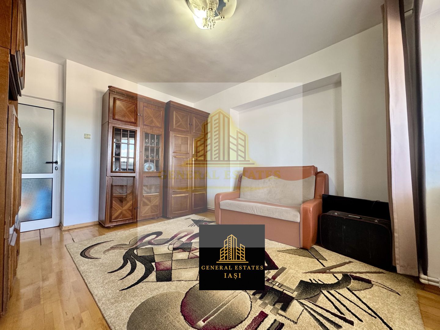 Vânzare apartament în 3 Nivele cu Terasă, Cug-șos.Nicolina - Poză 7