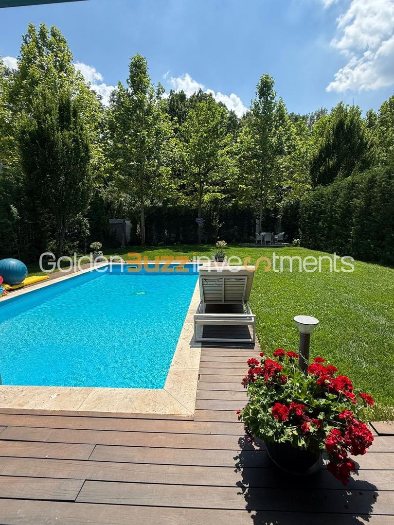 Vilă individuală cu piscină și 9 camere în Pipera, București - Poză 4