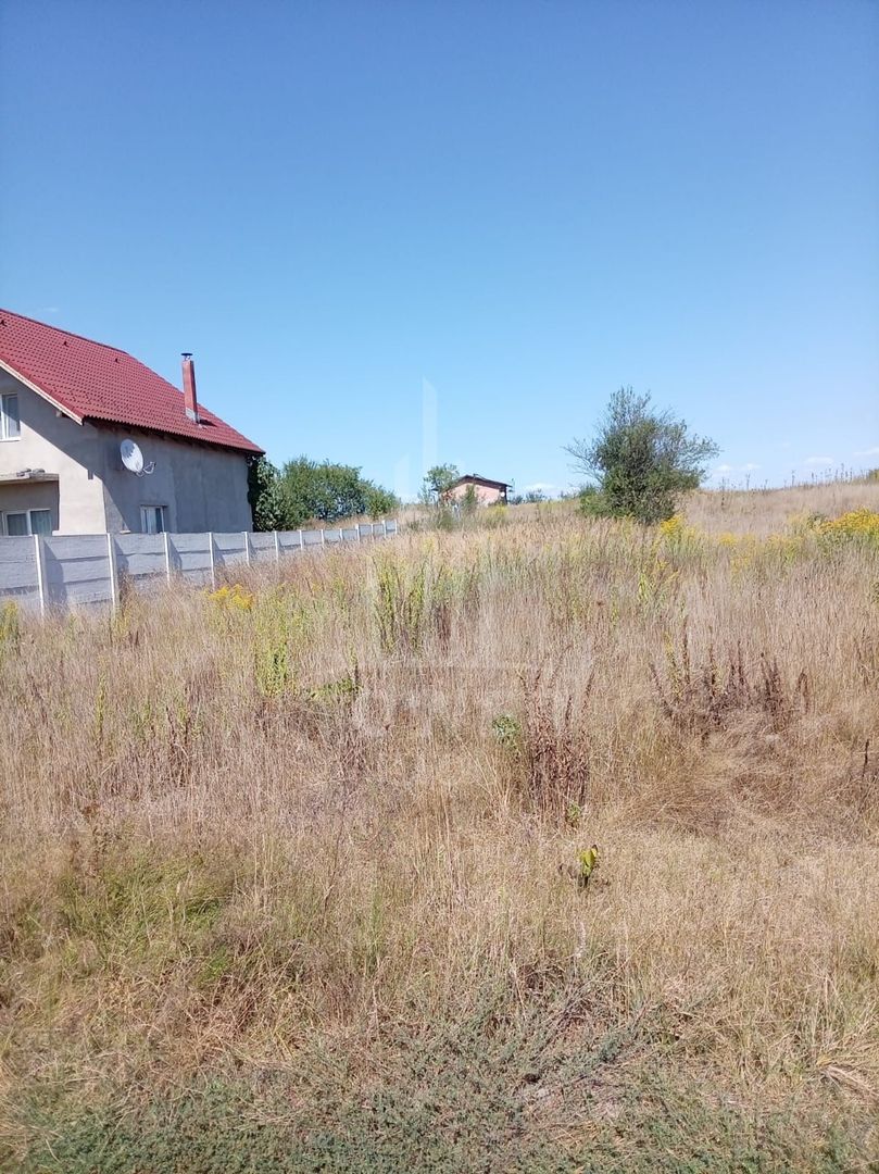Teren intravilan de vânzare în Avrig | 1.000 mp | PUZ aprobat - Poză 1