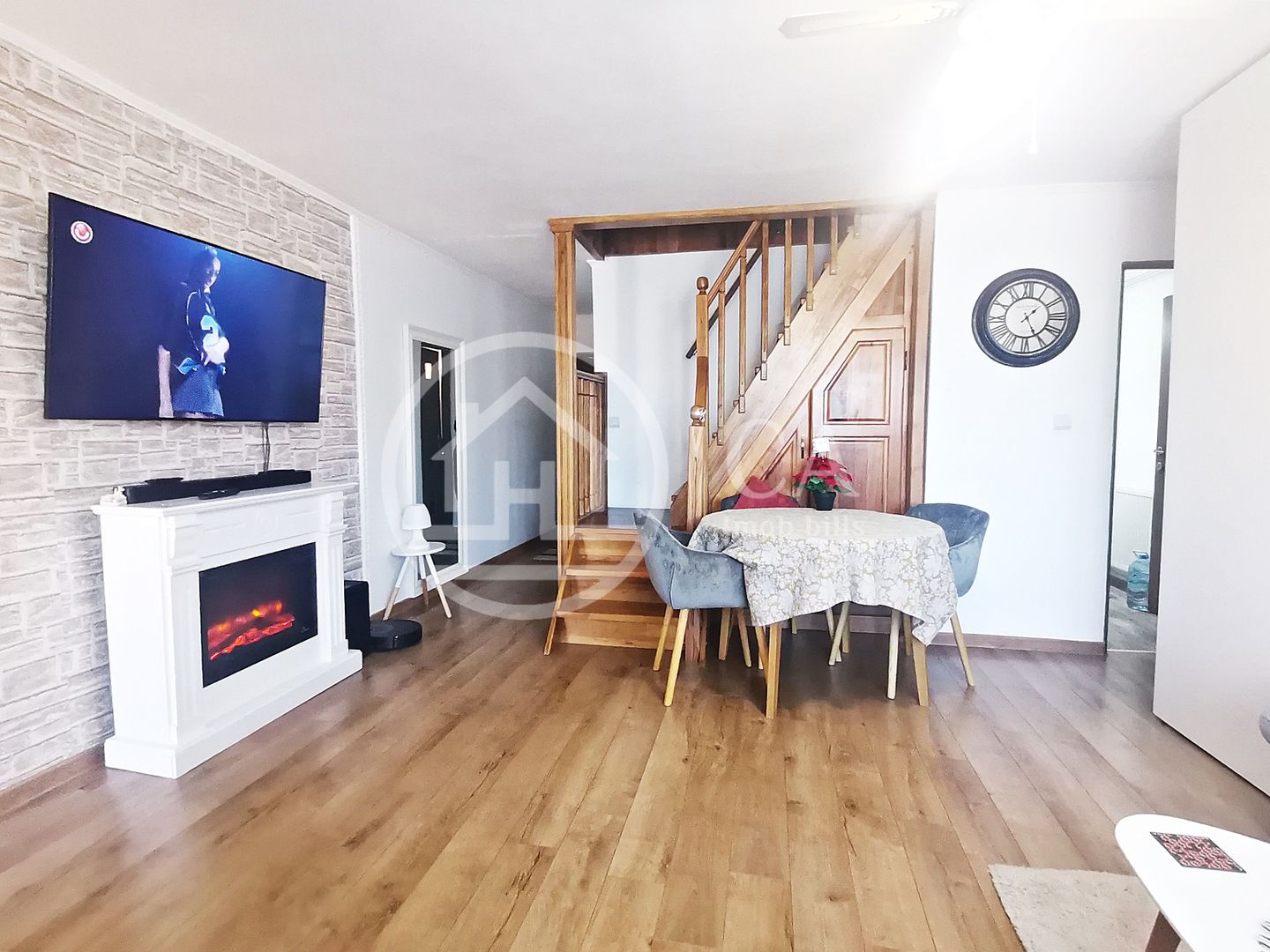 Casa de inchiriat cu 3 camere in zona Gheorghe Doja, Oradea - Poză 2