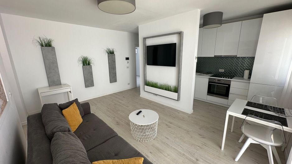 Apartament zona Lipovei - Poză 1