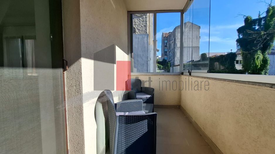 Apartament Piata Unirii, bloc 2013,  liber - Poză 6