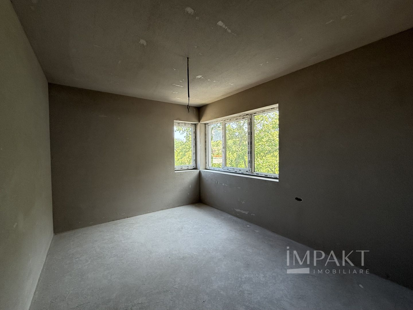 Case cuplate la liziera padurii , ideale pentru 2 familii ! - Poză 25