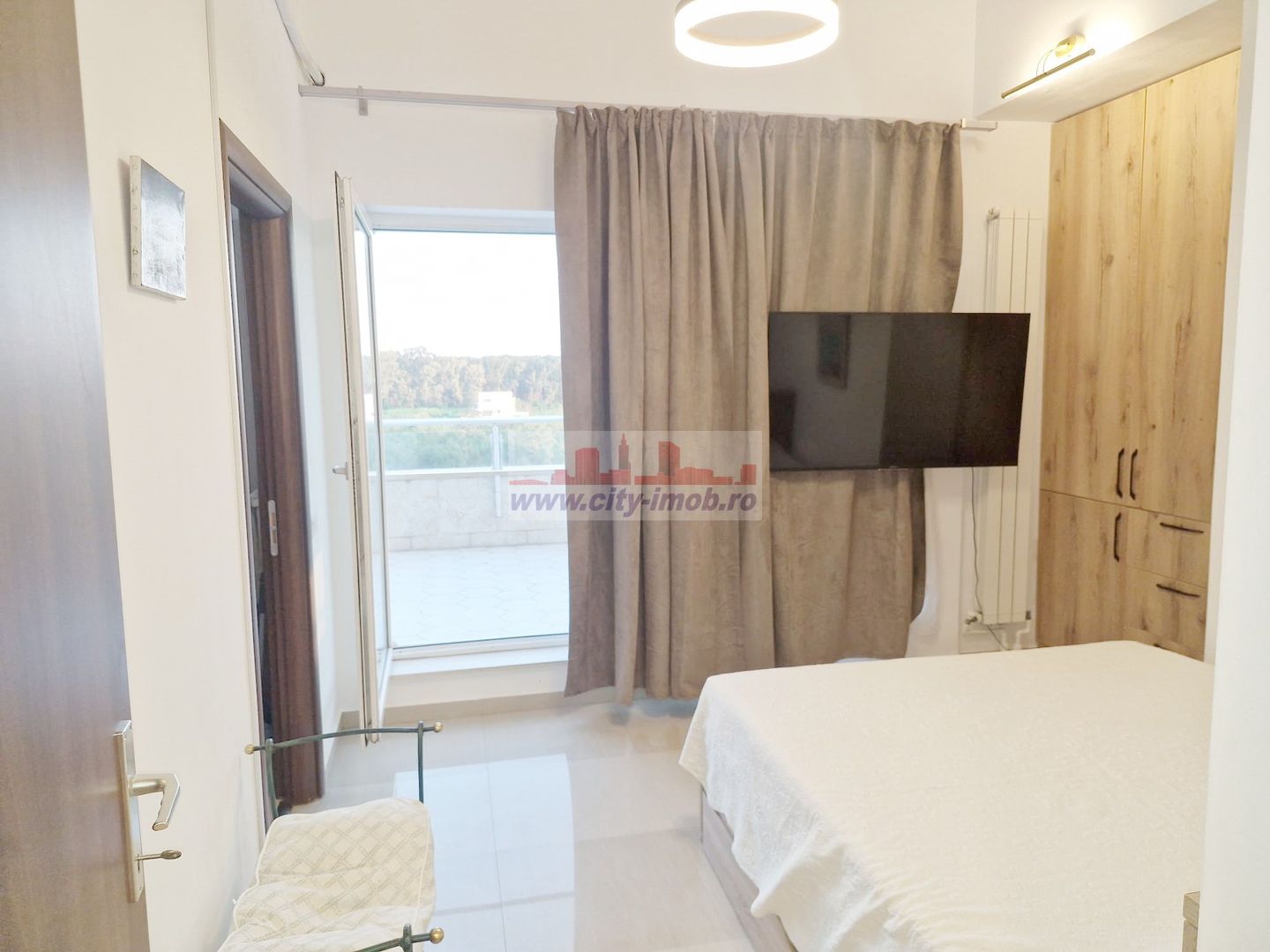 Inchiriere apartament 2 camere Baneasa Complex Rezidential - Poză 13