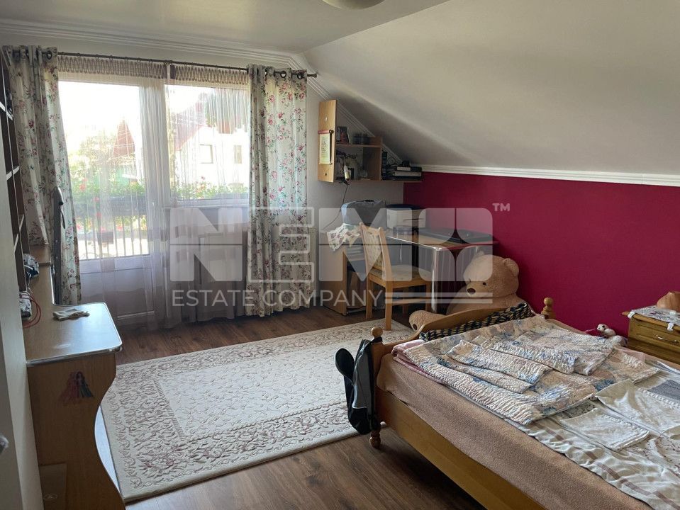 Casă cu etaj |teren generos| garaj dublu și seră | Oportunitate unică! - Poză 5