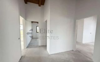 Casa spatioasa 6 camere cu 652 mp teren in Nojorid - Poză 10