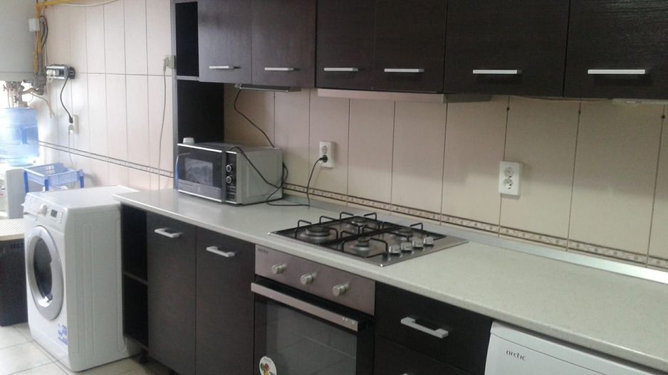 Apartament de inchiriat pe Faleza Dunarii - 3 camere, 105 mp, parter - Poză 9