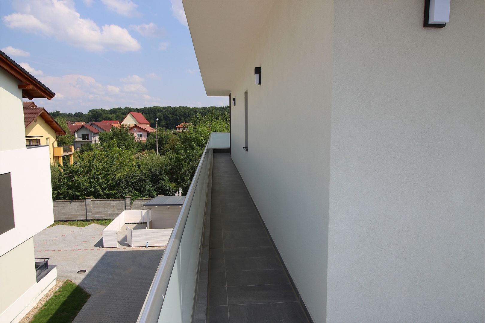 Apartament cu 3 camere de închiriat în zona Nord - Poză 13