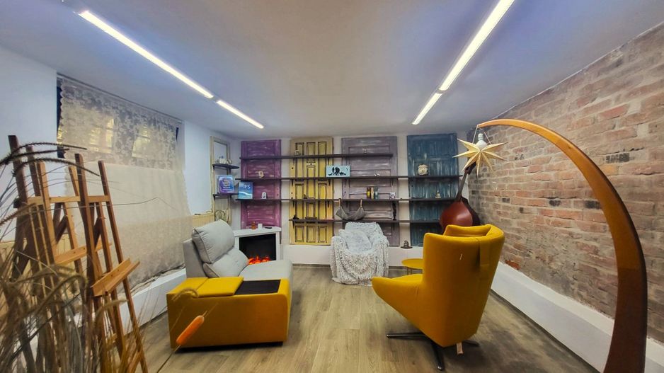 Exclusivitate - Zona Afi, spatiu pretabil cabinet terapie, atelier artist,locuit - Poză 1
