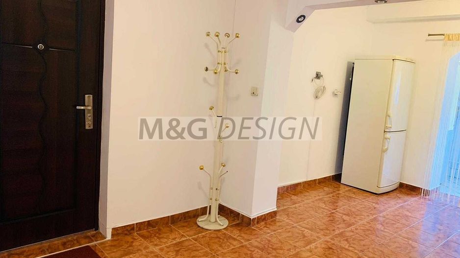 2 camere decomandat  Lipovei parter centrala proprie - Poză 3