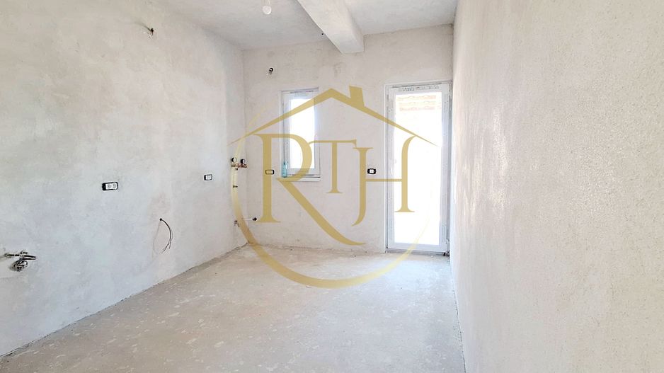 Oferim spre vanzare Case-Duplex cu 4 camere, situate in Giroc,  0% comision - Poză 10