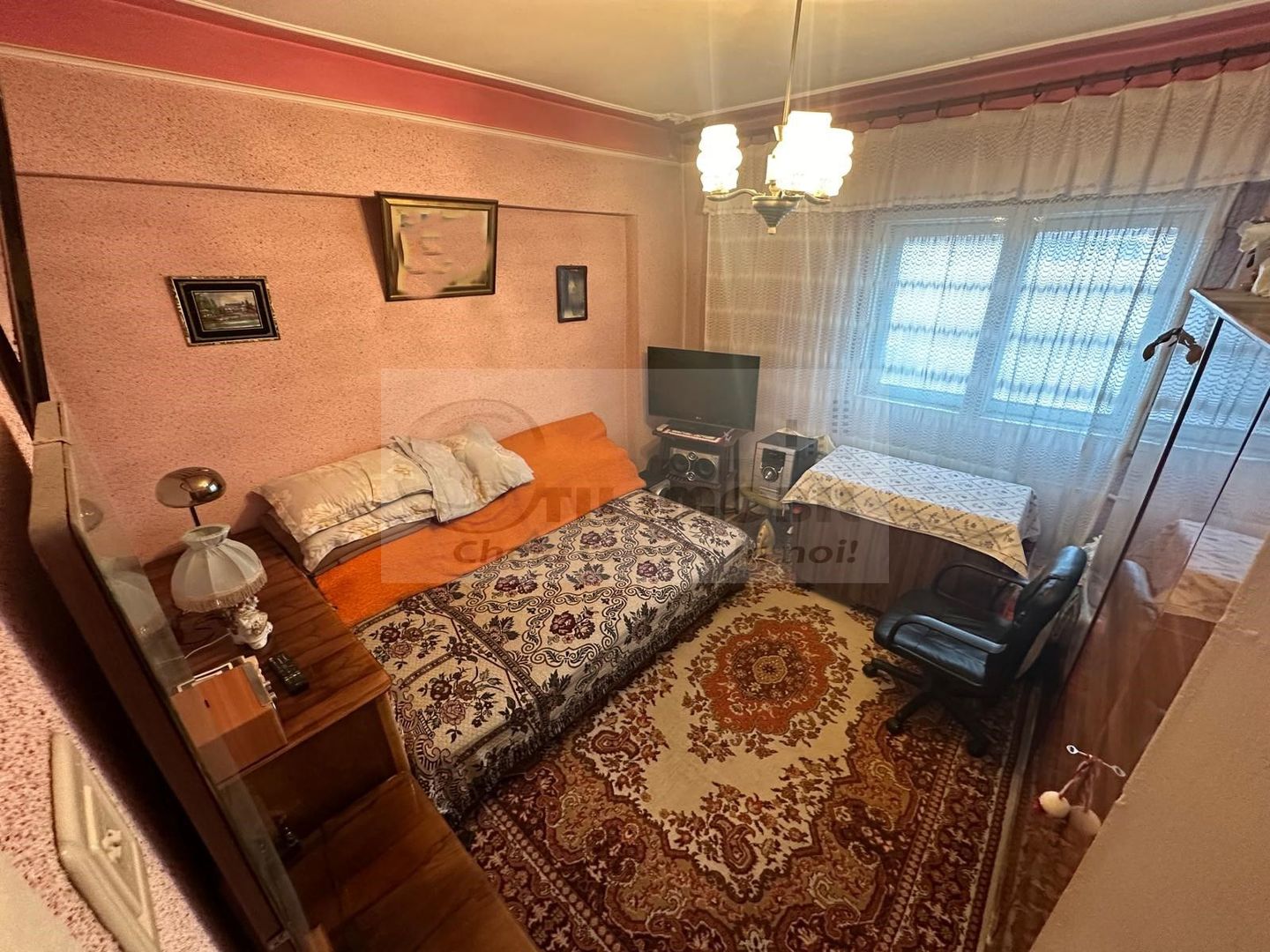 Ap 3 cam decomandat Ultracentral, et 8/10, 65 mp- 215.000 € - Poză 3