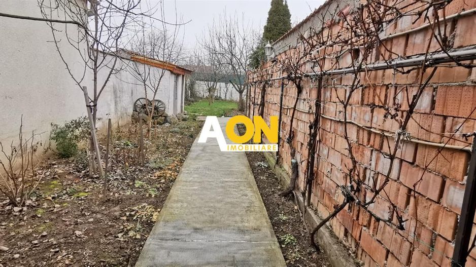 Casa in Centru zona linistita - Poză 14