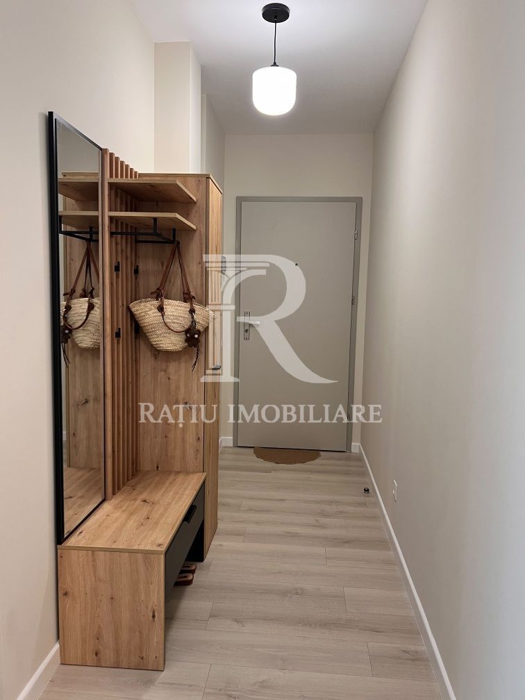 Apartament cu 2 camere | Scala | Parcare Subterana inclusă | Oradea - Poză 4