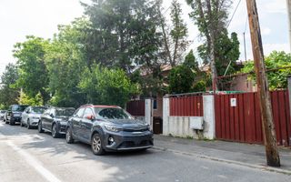 Casă individuală de vanzare + teren intravilan 539 mp - Parc Bazilescu - Poză 1