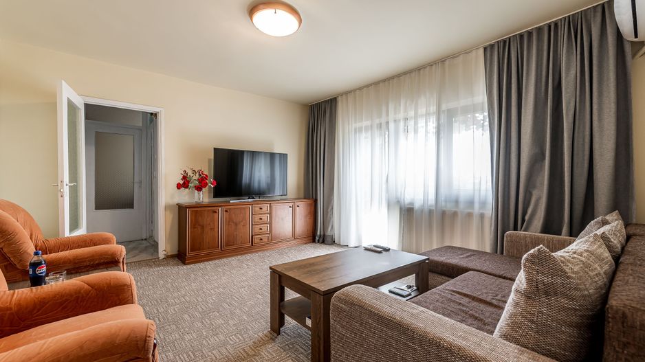 Rezervat Apartament renovat cu 2 camere Micalaca etaj 3 Comision 0 - Poză 5